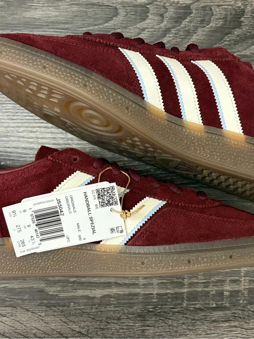 Men's Size 9.5 Adidas Spezial Burgundy White Light Blue Fashion Sneaker